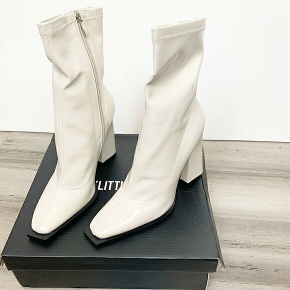 NIB Pretty Little Thing Patent Ankle Boots 5